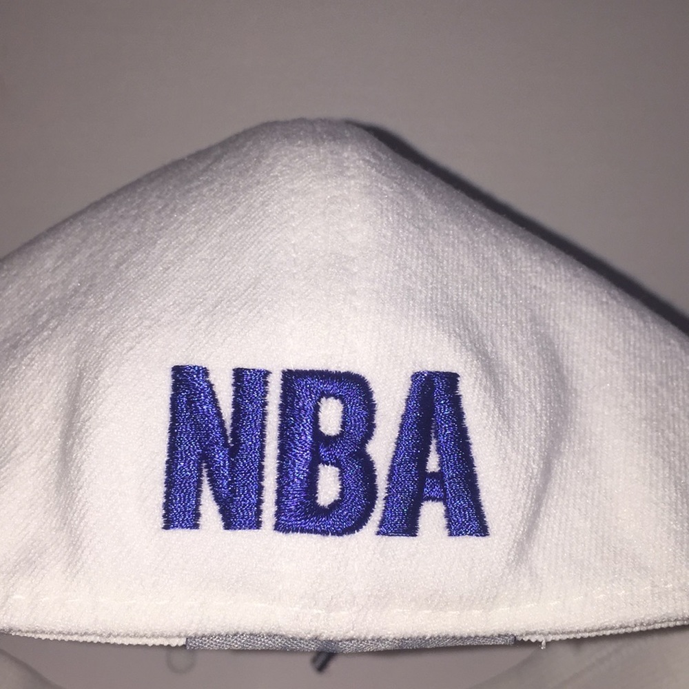 New York Knicks NBA Flexfit Hat/Cap - Picture 5 of 8